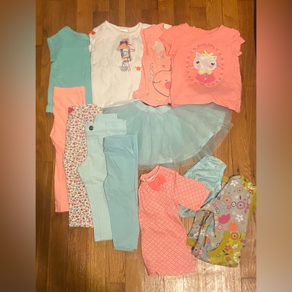 Other - Girls lot of clothes size 12-18 months